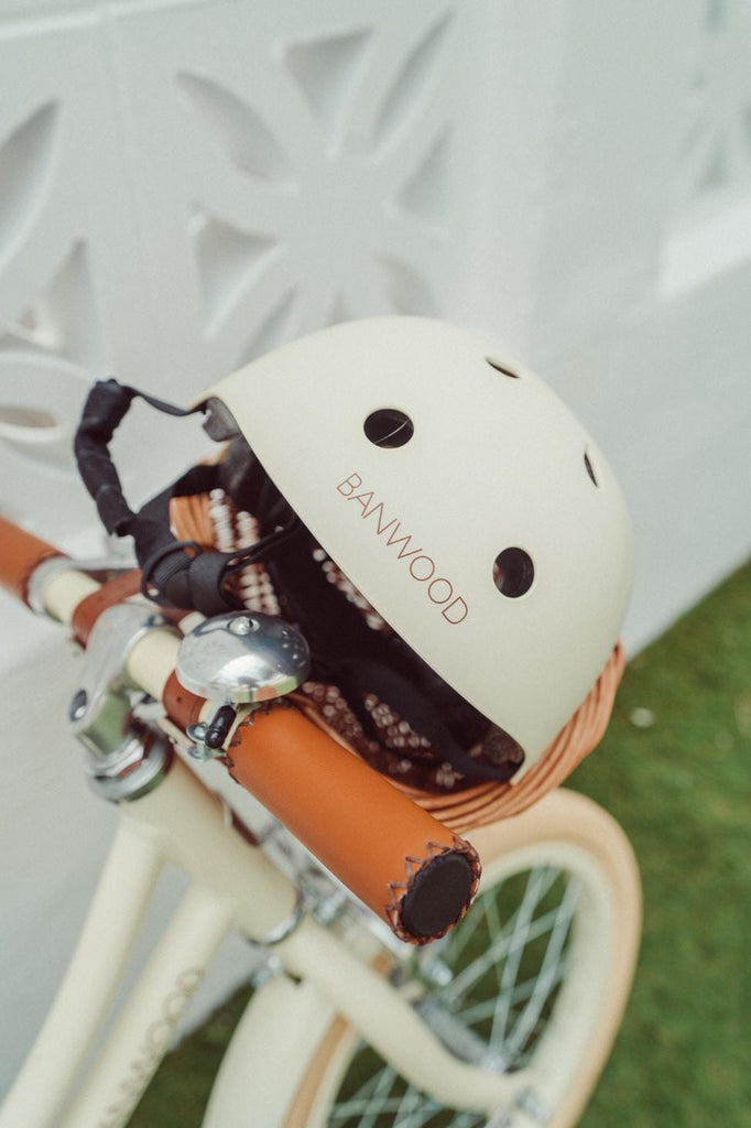 Helm - Cream