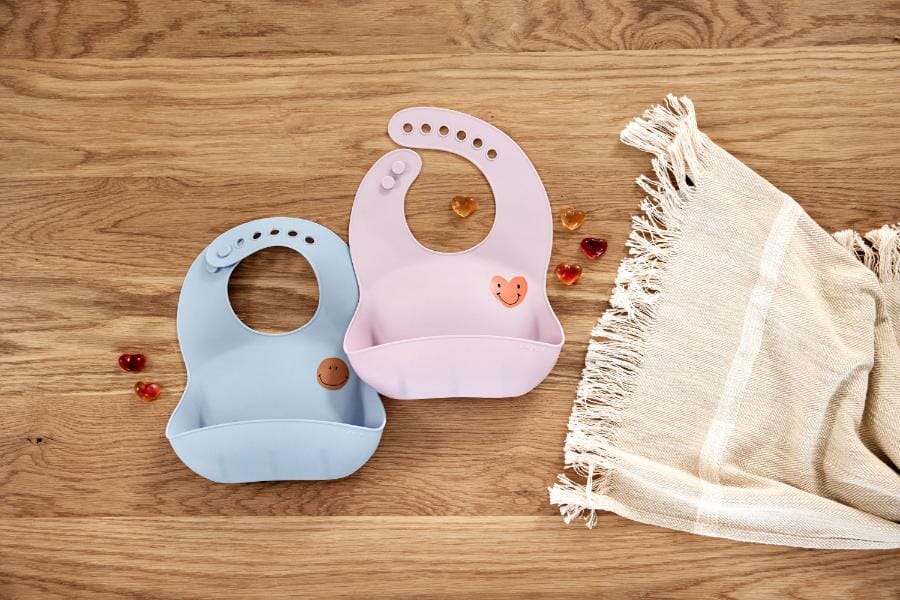 Siliconen slabbetje - Happy Rascals Heart Lavender