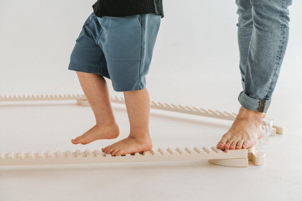 Schwebebalken aus Holz - Schwebebalken TipiToo maxi - Elfenbeinweiß - Ette Tete