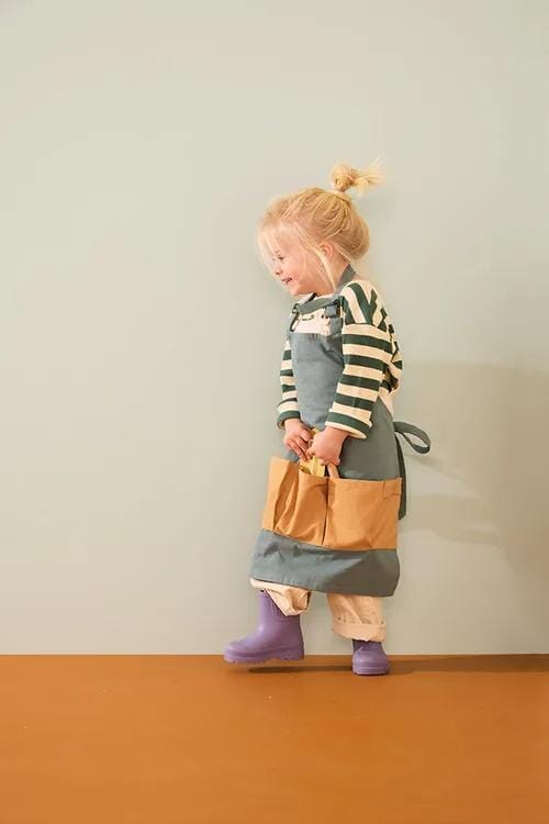 Set with garden tools and apron - Kid's Concept