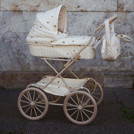 Doll pram Ribfluweel rood poppenwagen Konges Slojd